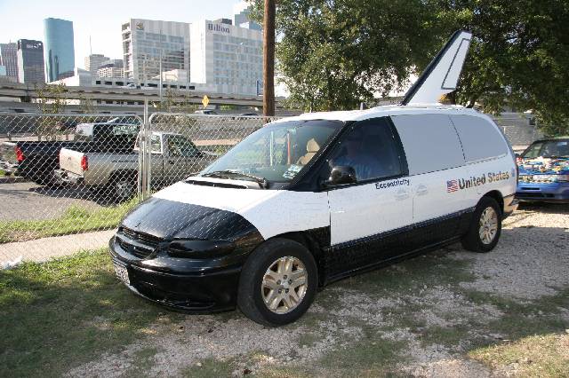 2006_ArtCar_1_Ball 118 
